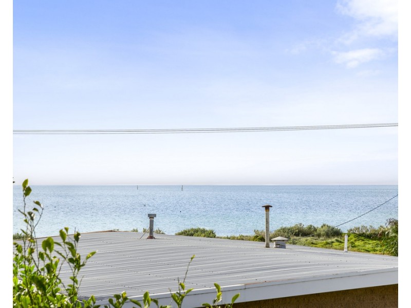 2/13 Gregory Court, Indented Head VIC 3223