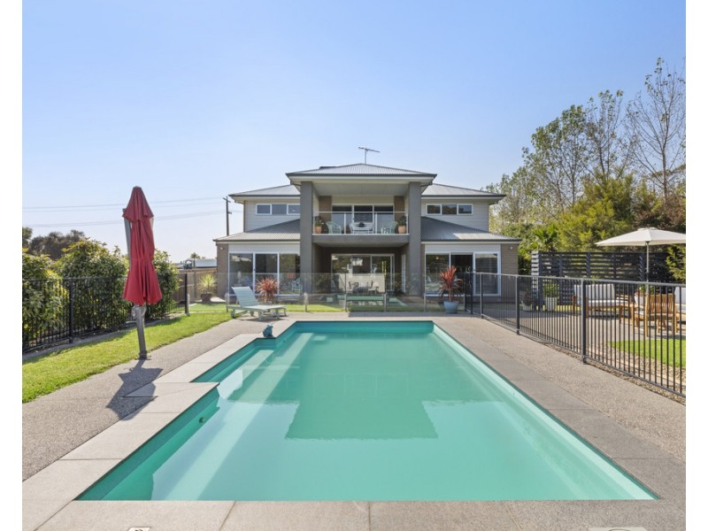 147 Bluff Road, St Leonards VIC 3223