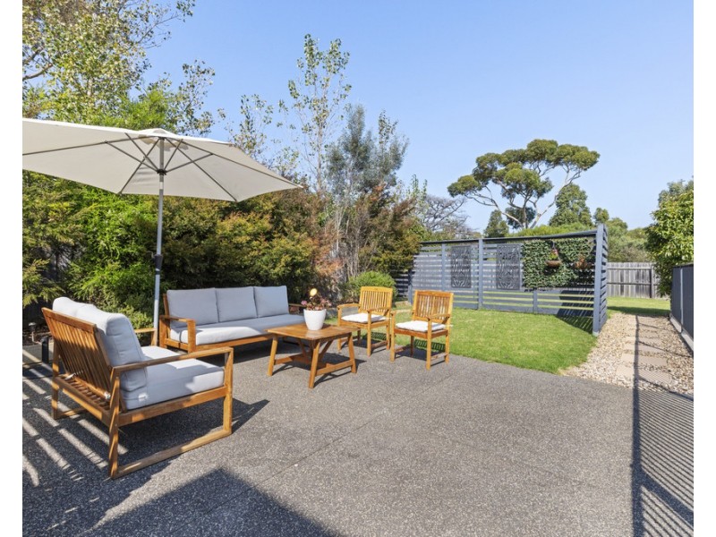 147 Bluff Road, St Leonards VIC 3223