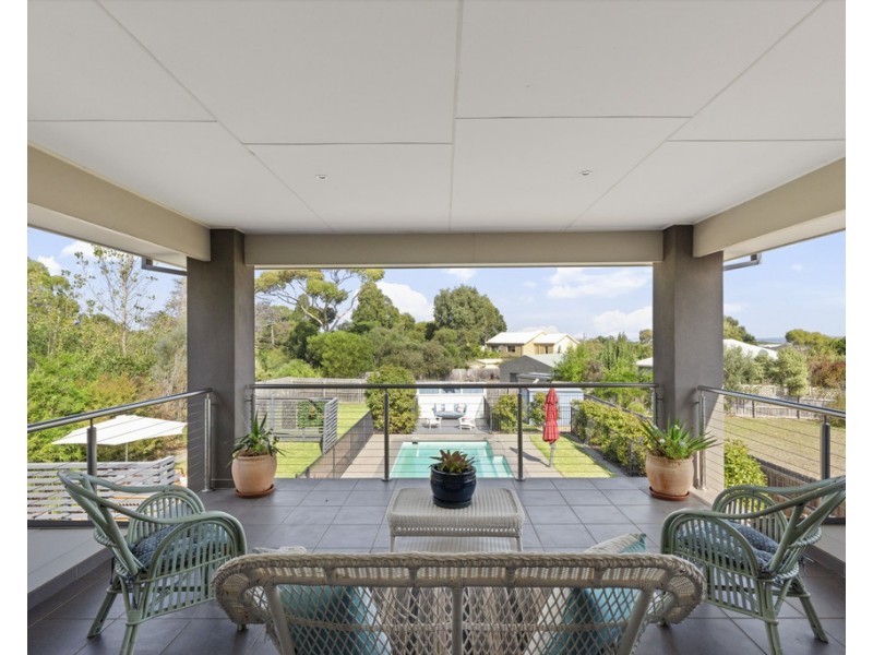 147 Bluff Road, St Leonards VIC 3223