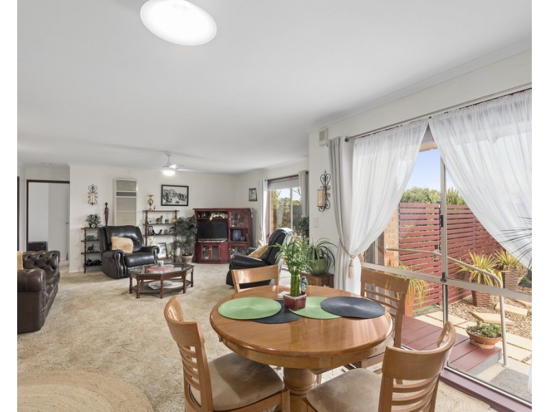 2/5 Bay Shore Avenue, Clifton Springs VIC 3222