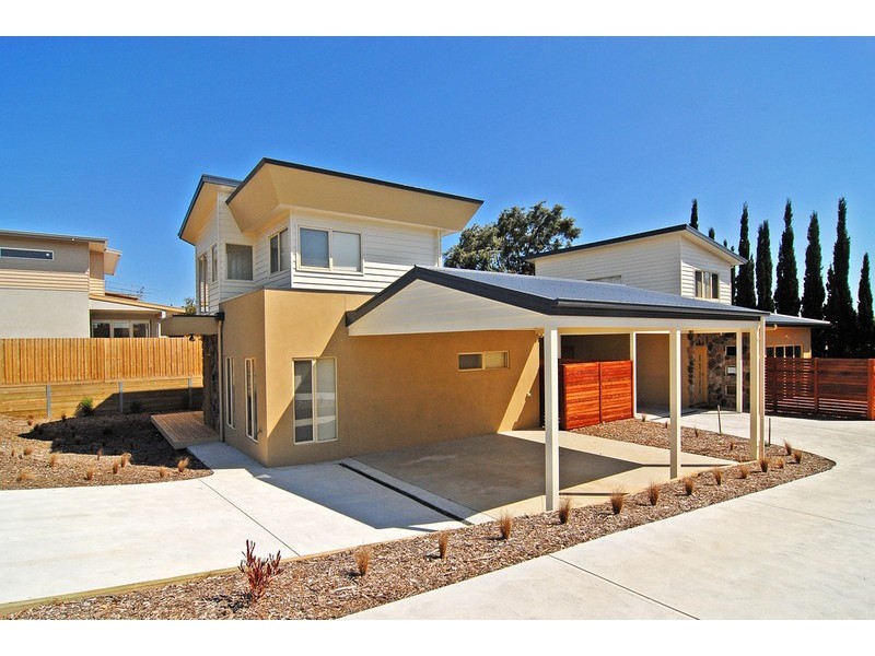 Unit 2,  47 Wallington Road, Ocean Grove VIC 3226