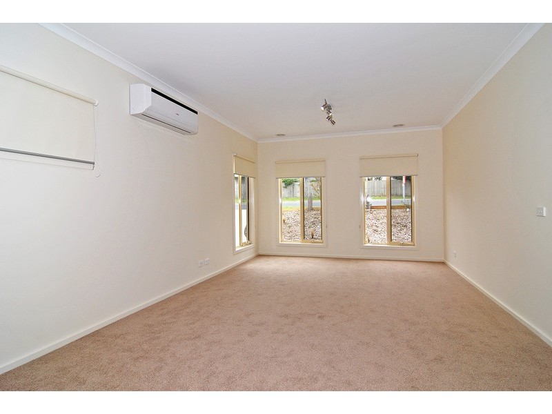 Unit 2,  47 Wallington Road, Ocean Grove VIC 3226