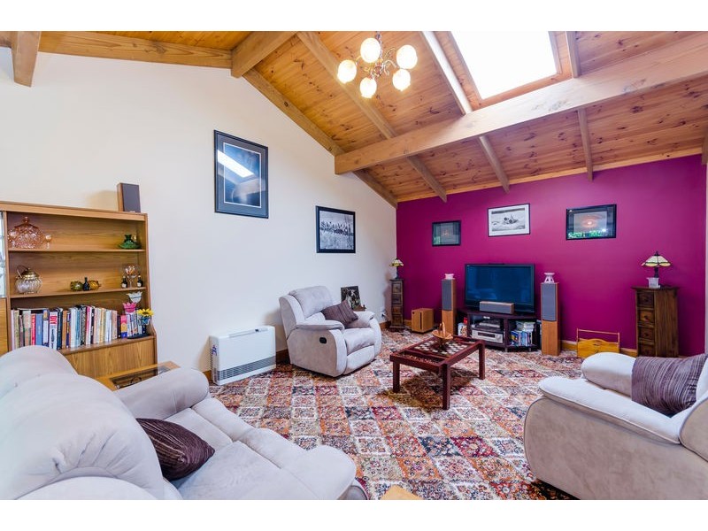 17 Bukatilla Avenue, Clifton Springs VIC 3222