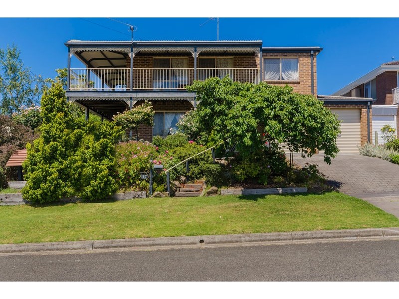 17 Bukatilla Avenue, Clifton Springs VIC 3222
