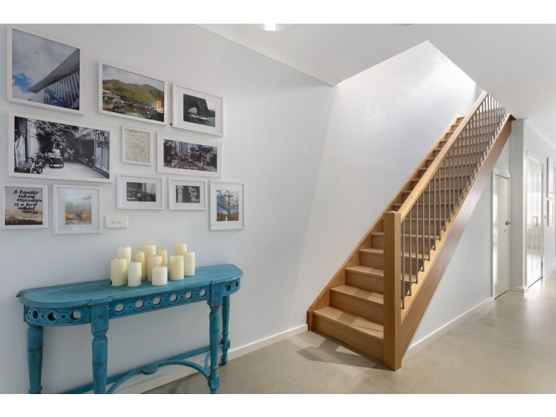 7 Seacrest Walk, St Leonards VIC 3223