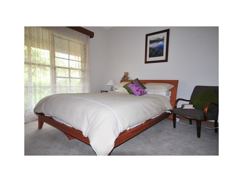 9-11 Gwinganna Drive, Clifton Springs VIC 3222