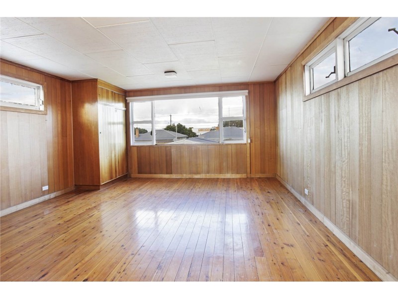 8 Philip Street, Manifold Heights VIC 3218