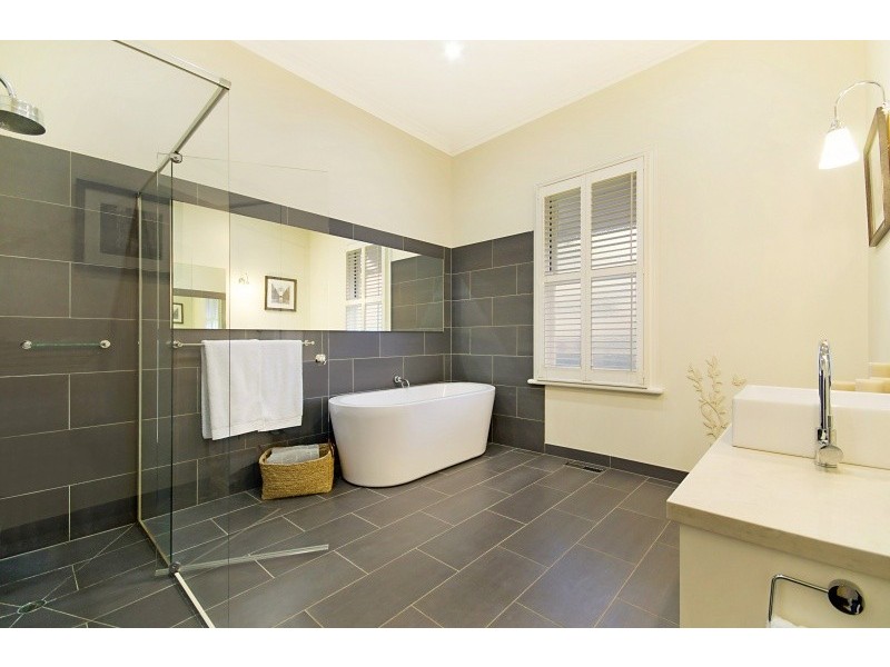 39 Fitzroy Street, Geelong VIC 3220