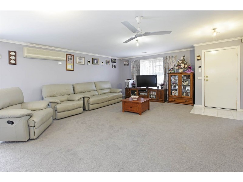 6 Cole Street, St Leonards VIC 3223