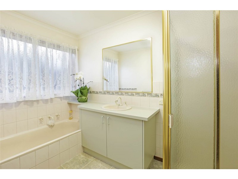 19 Lennox Court, Drysdale VIC 3222