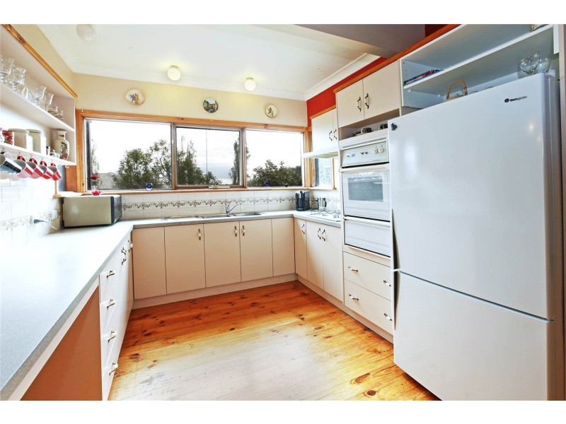 9 Whitcombes Road, Clifton Springs VIC 3222