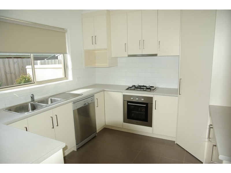 Unit 5 28 Carolanne Drive, Drysdale VIC 3222