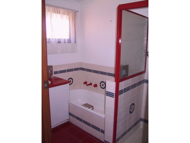 4 Warrawee Court, Clifton Springs VIC 3222