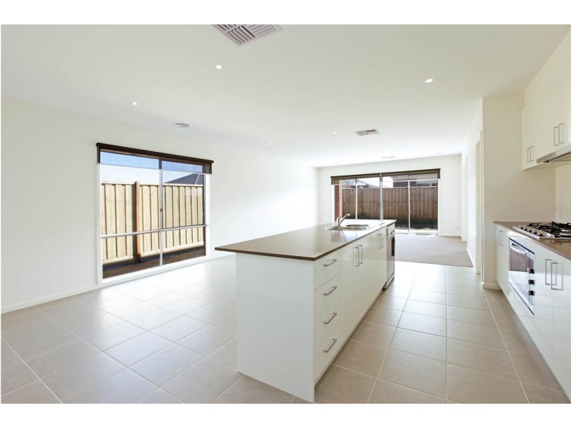 38 Baybrook Avenue, Drysdale VIC 3222