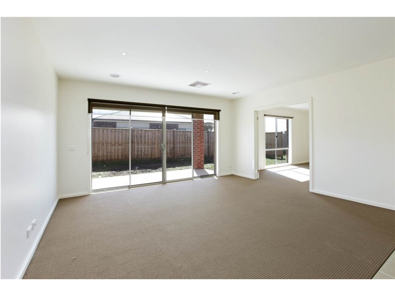 38 Baybrook Avenue, Drysdale VIC 3222