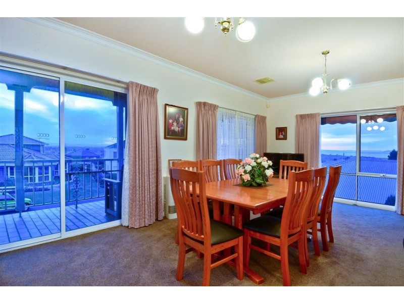 5 Mandlay Close, Leopold VIC 3224