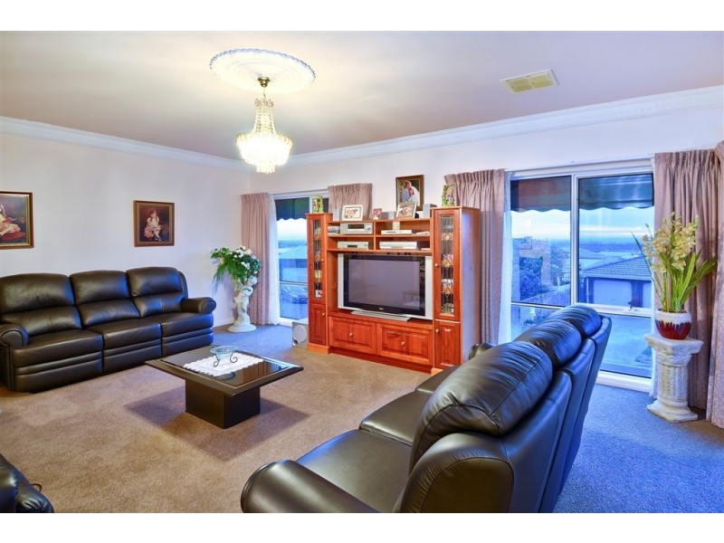 5 Mandlay Close, Leopold VIC 3224