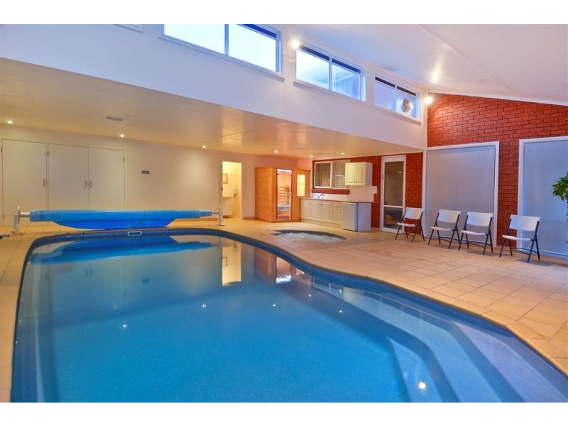 5 Mandlay Close, Leopold VIC 3224