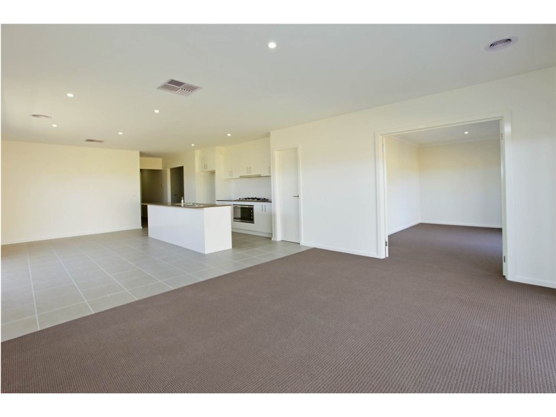 9 Carlotta Place, Drysdale VIC 3222