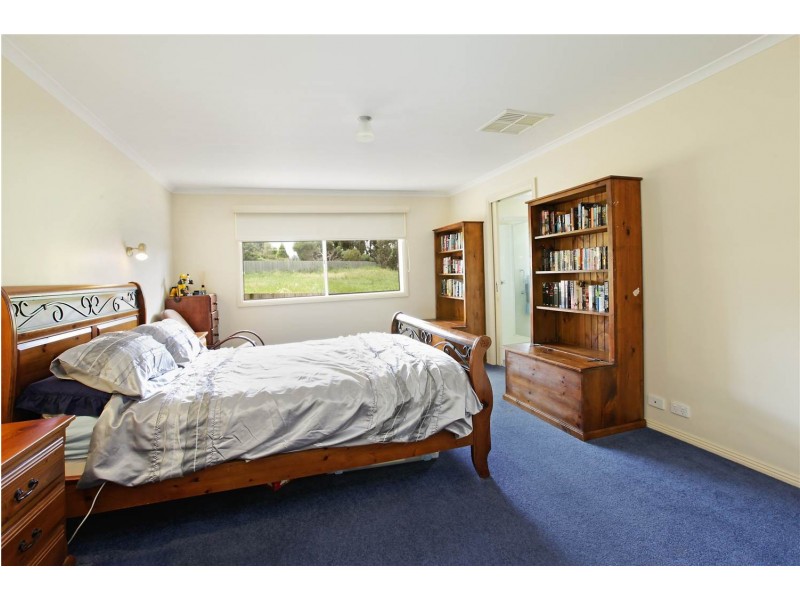 12 Waterford Place, Clifton Springs VIC 3222