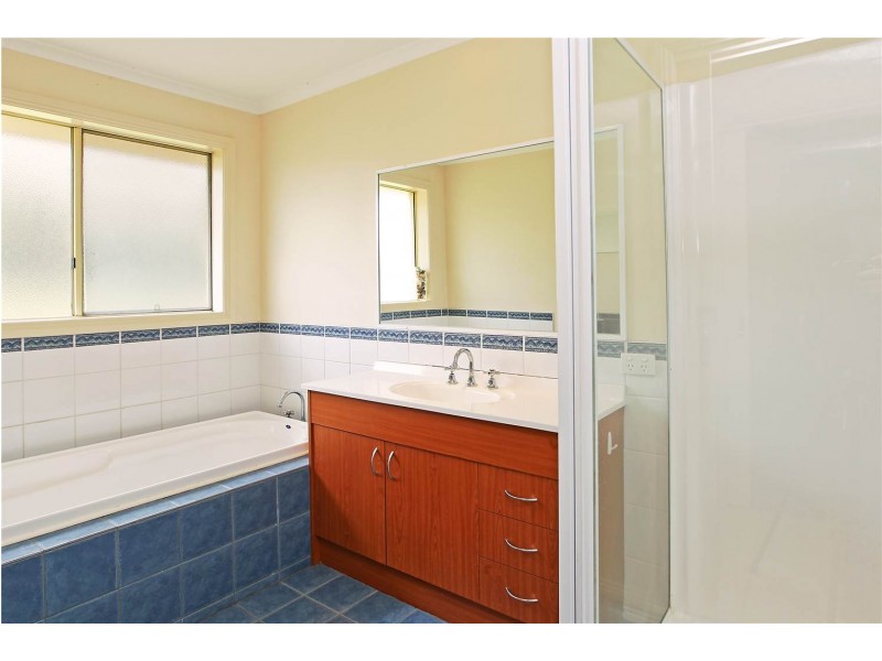 12 Waterford Place, Clifton Springs VIC 3222