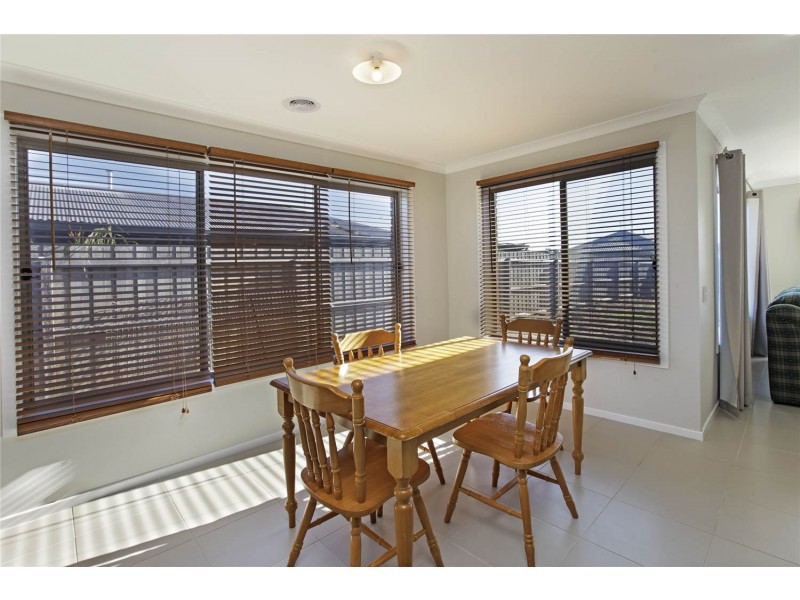 6 Wave Street, St Leonards VIC 3223