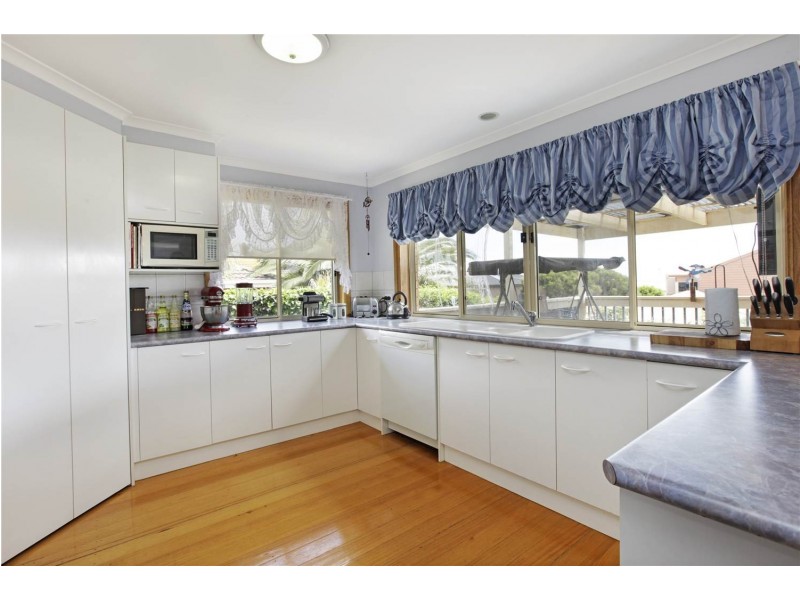 11 Camberwarra Avenue, Clifton Springs VIC 3222