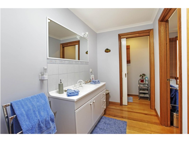 11 Camberwarra Avenue, Clifton Springs VIC 3222