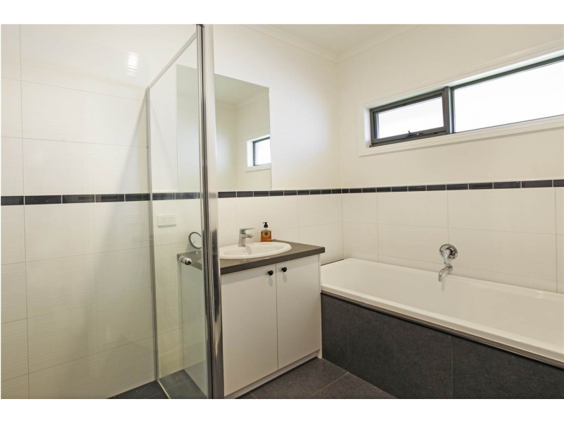 5 Wintersun Court, Clifton Springs VIC 3222