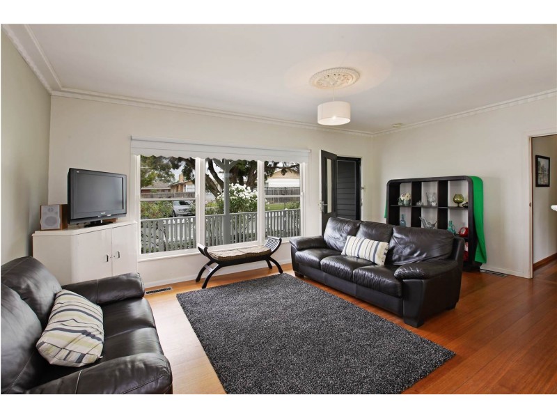 6 Howe Court, Geelong West VIC 3218