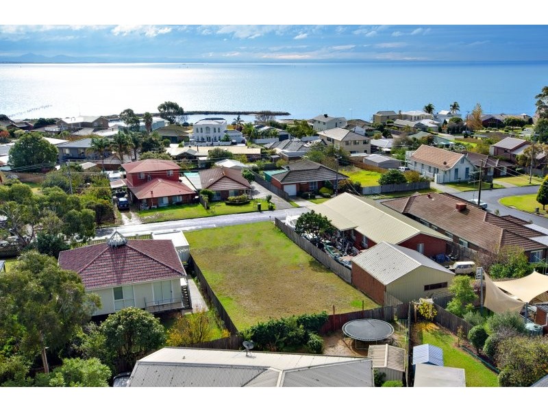 24 Kanyanya Avenue, Clifton Springs VIC 3222