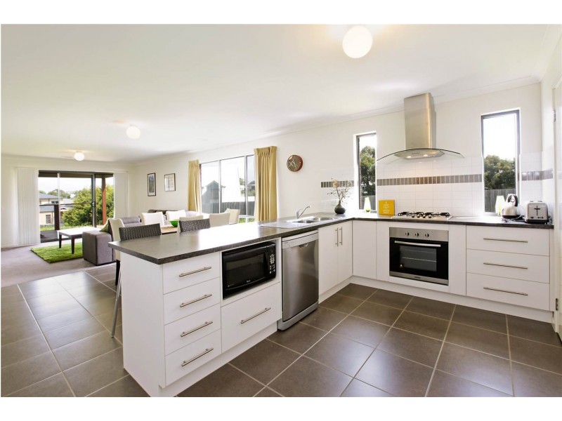 64 Princess Street, Drysdale VIC 3222
