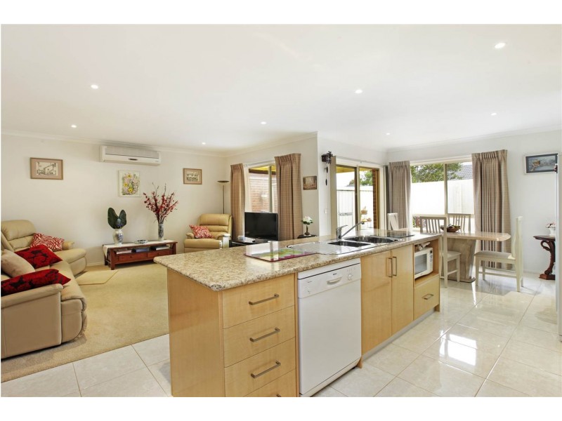 1/11 Fairview Court, Drysdale VIC 3222
