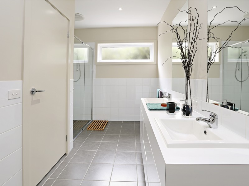 15 Harbour Way, St Leonards VIC 3223