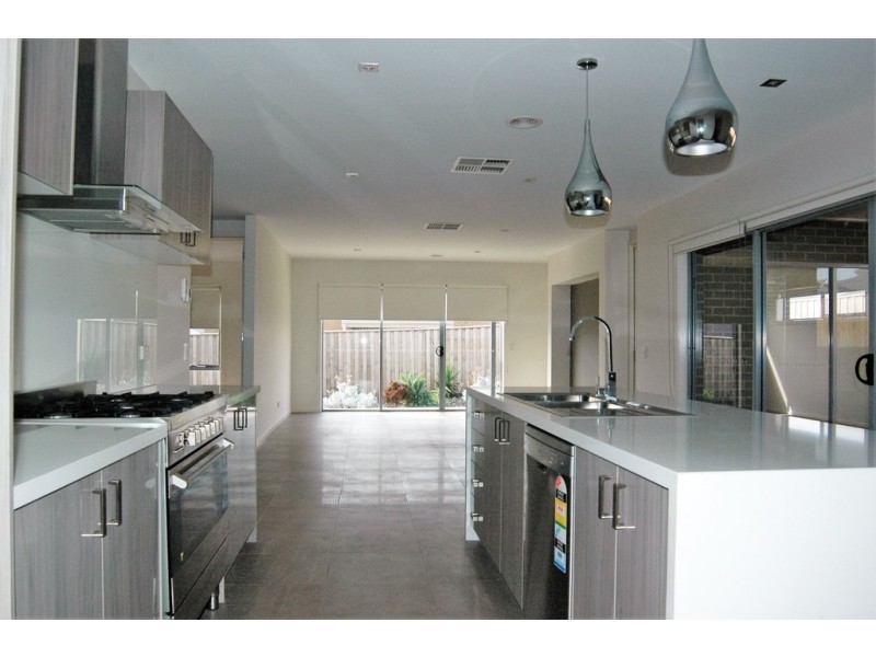 25 Volare Way, Leopold VIC 3224