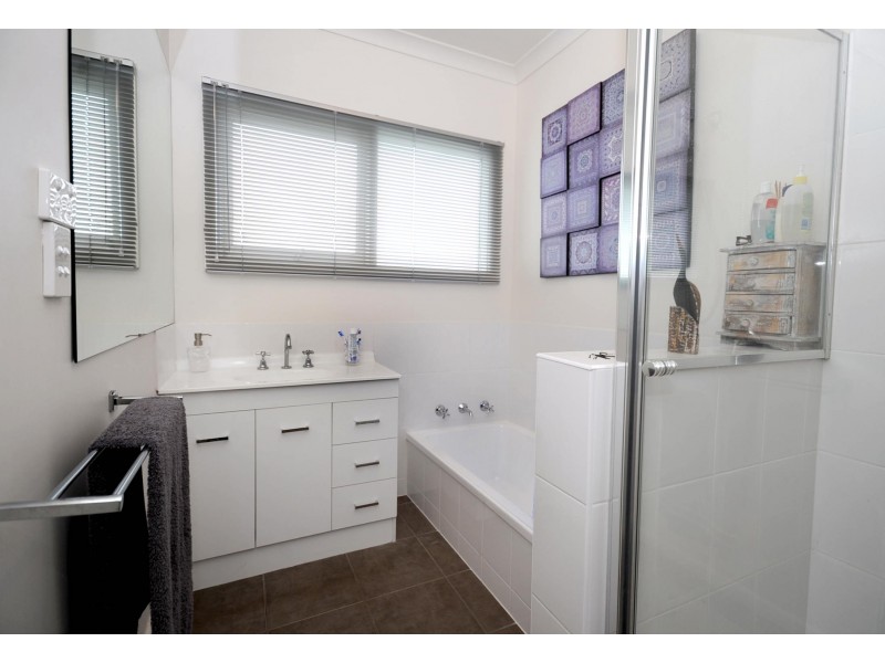 18 Bridge Street, Drysdale VIC 3222