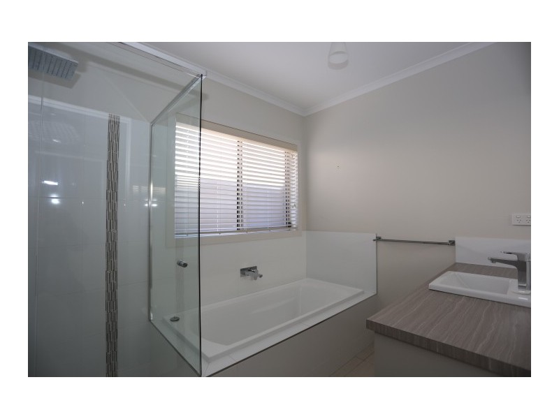 16 Border Collie Close, Drysdale VIC 3222