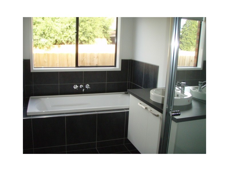 11 Tarkarri Avenue, Clifton Springs VIC 3222