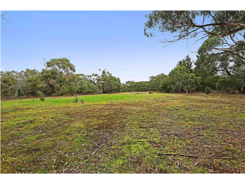 439 Grubb Road, Wallington VIC 3221