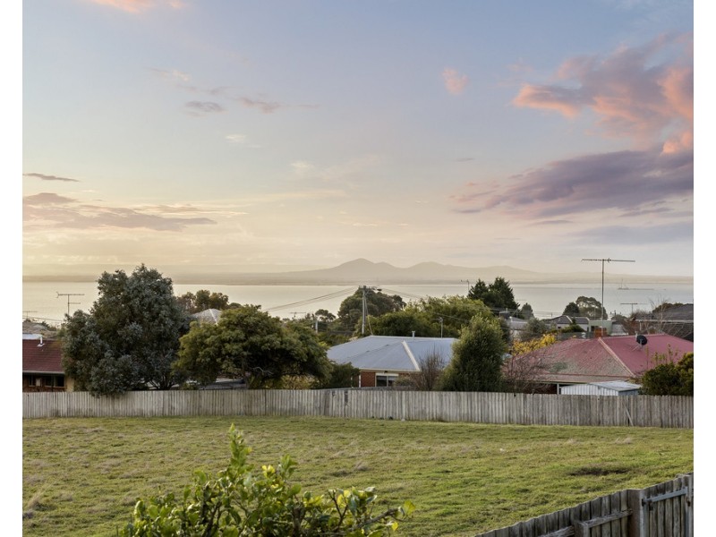 30 Lacoora Avenue, Clifton Springs VIC 3222