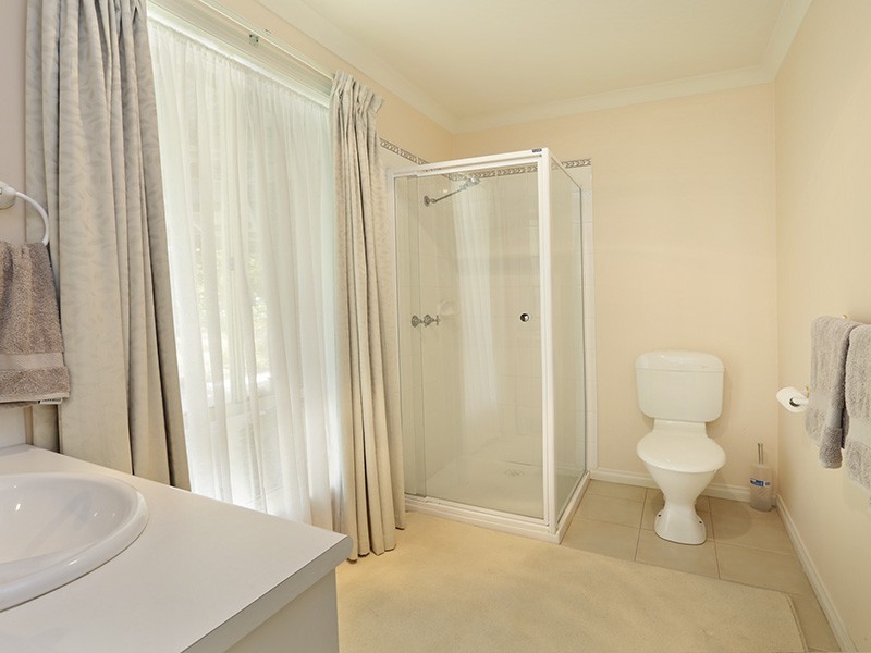 15 Glenrana Drive, Indented Head VIC 3223