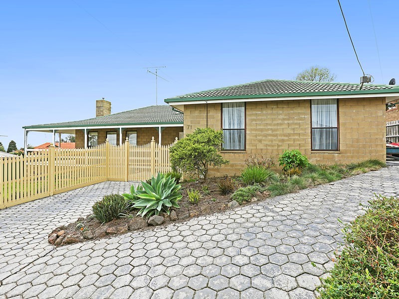 69-71 Dandarriga Drive, Clifton Springs VIC 3222