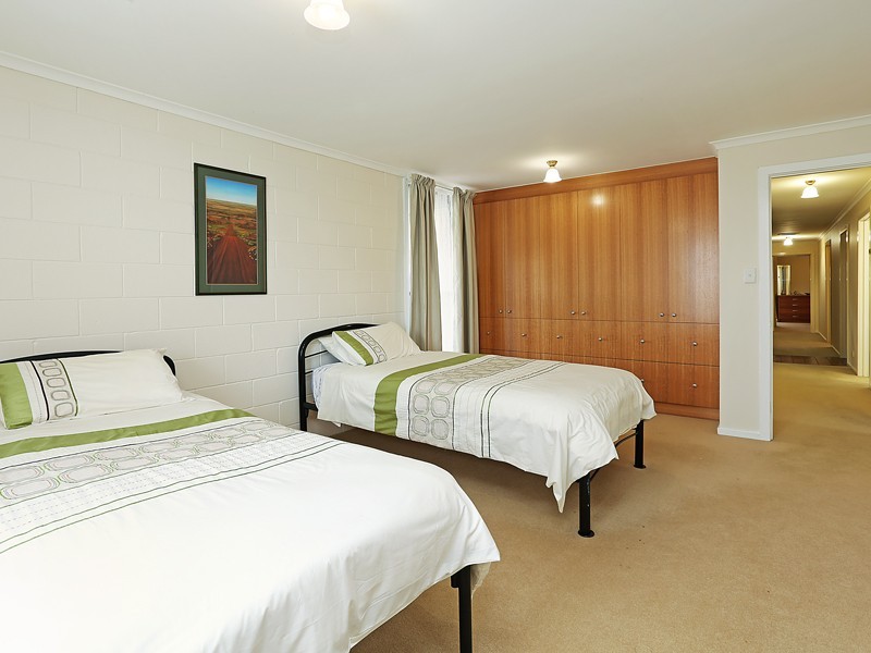 69-71 Dandarriga Drive, Clifton Springs VIC 3222