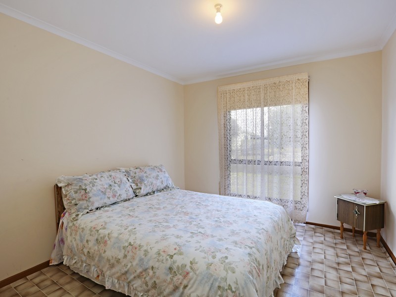 55 Lake View Crescent, St Leonards VIC 3223