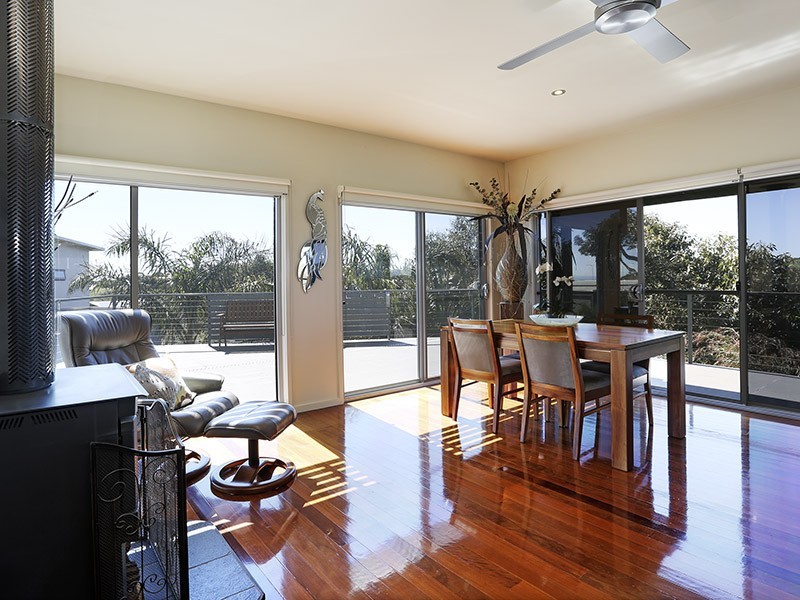 2/23 Wintersun Court, Drysdale VIC 3222