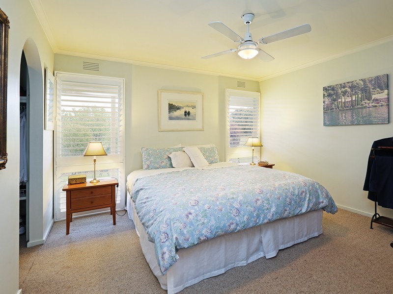 355 Bluff Road, St Leonards VIC 3223