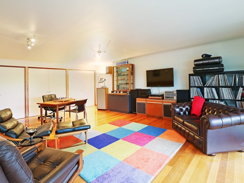 355 Bluff Road, St Leonards VIC 3223