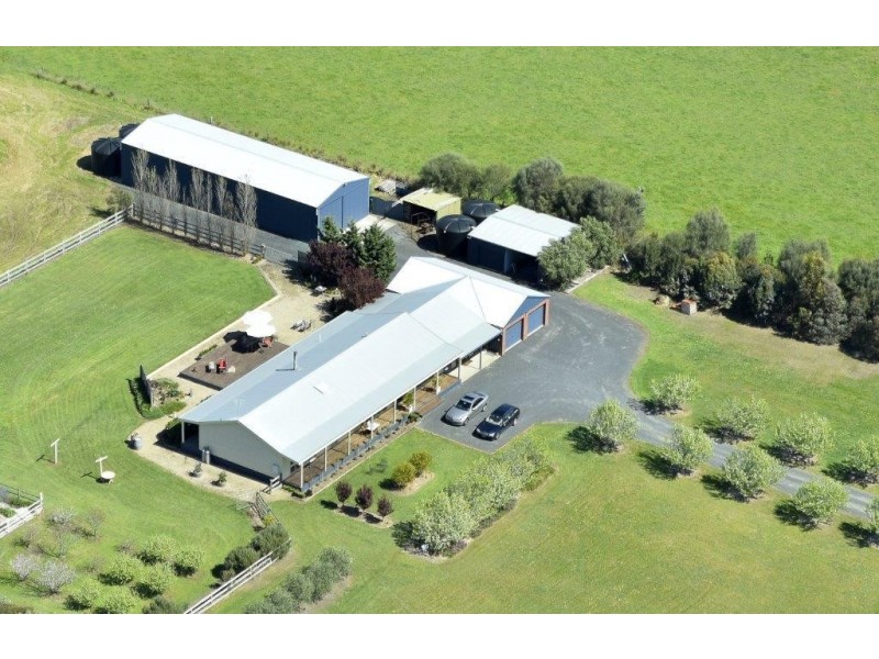 355 Bluff Road, St Leonards VIC 3223