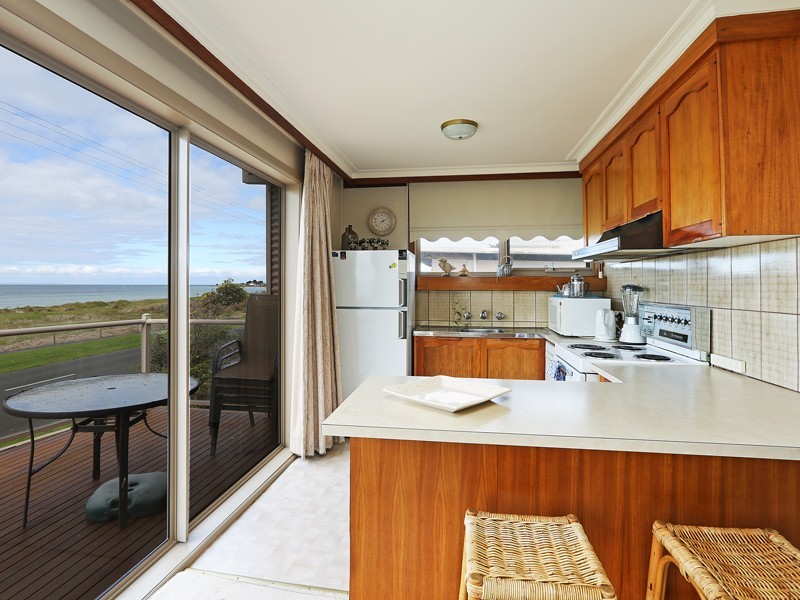 194 The Esplanade, Indented Head VIC 3223